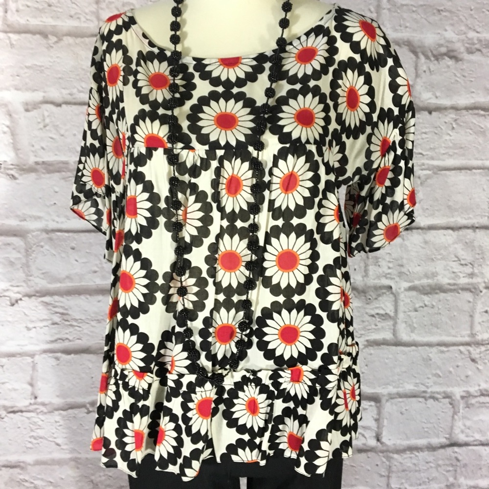 Anthropologie Totem size small blouse white black